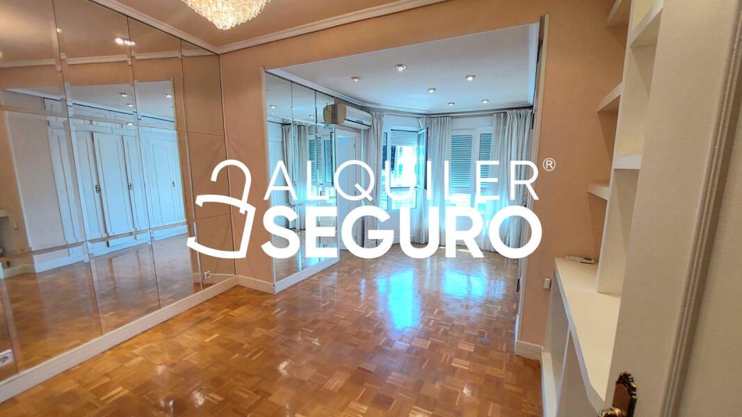 Inmueble en Calle Doctor Esquerdo, MADRID