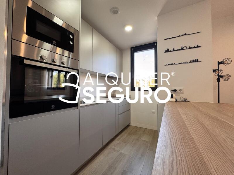 Inmueble en Calle de la Alambra, MADRID