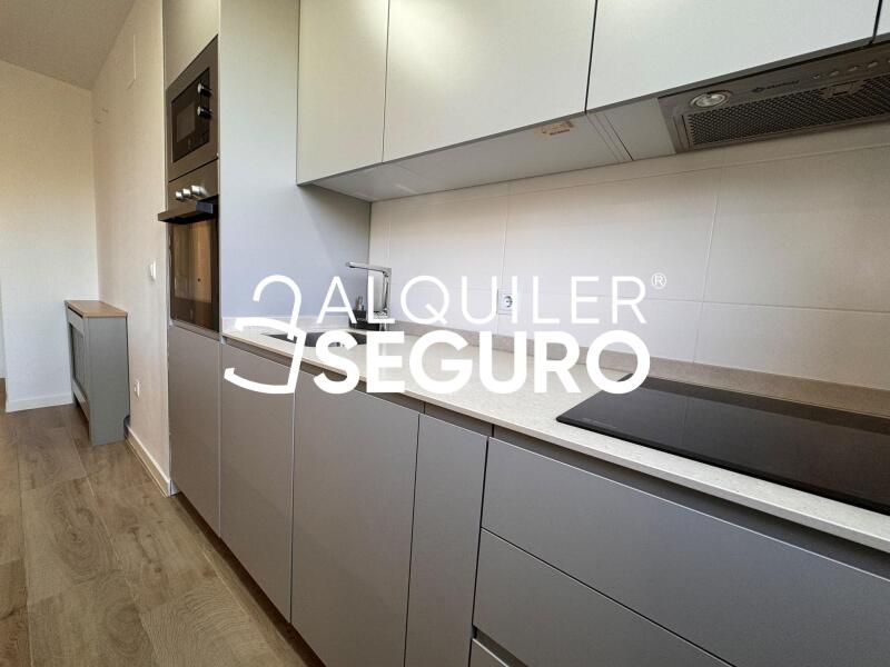 Inmueble en Calle de la Alambra, MADRID