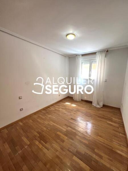 Inmueble en Calle San Sebastian , MADRID