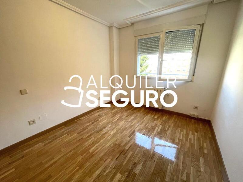 Inmueble en Calle Ciudad de Águilas , MADRID