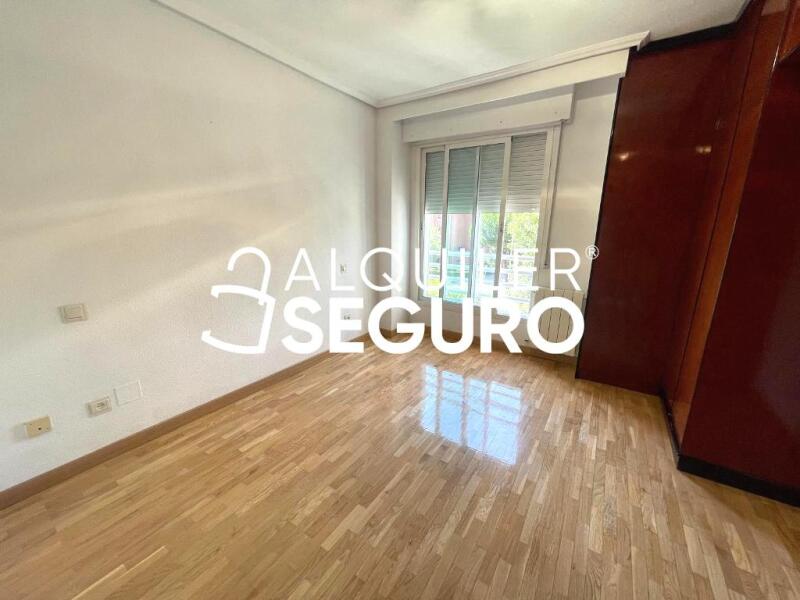 Inmueble en Calle Ciudad de Águilas , MADRID