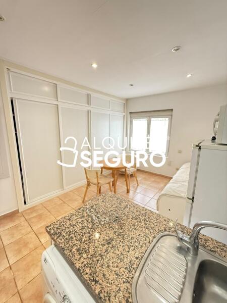 Inmueble en Calle Gabriel Lobo , MADRID