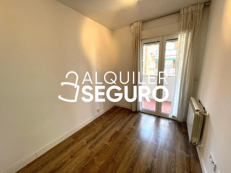 Inmueble en Calle Rio Nervion , MADRID