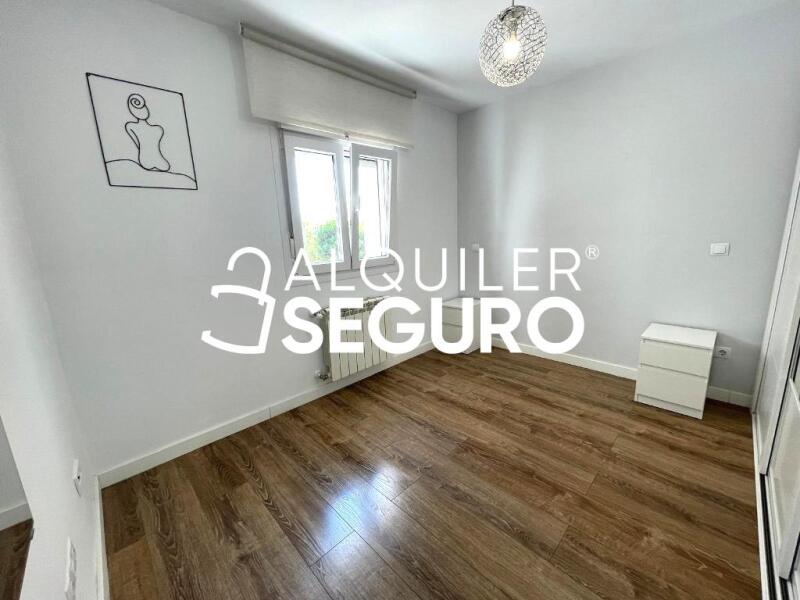 Inmueble en Calle Rio Nervion , MADRID