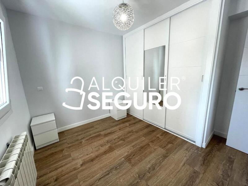 Inmueble en Calle Rio Nervion , MADRID