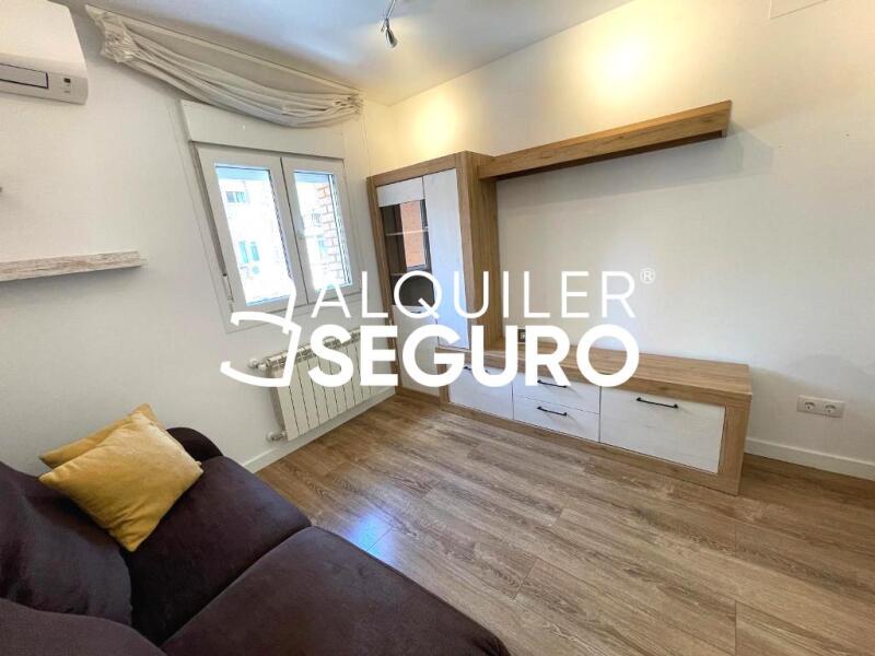 Inmueble en Calle Rio Nervion , MADRID