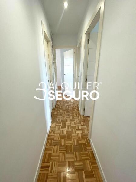 Inmueble en Calle Valdebernado , MADRID