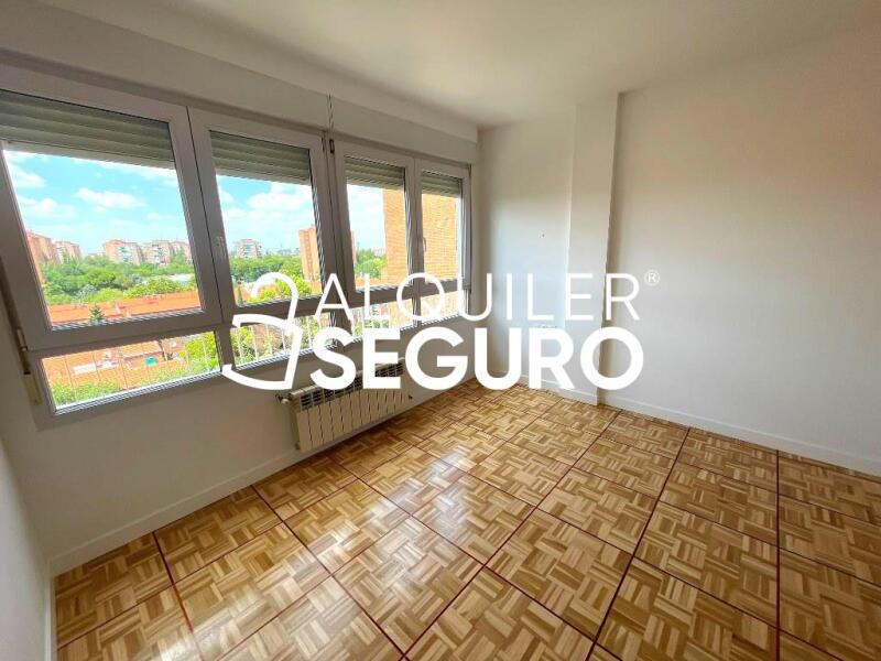 Inmueble en Calle Valdebernado , MADRID