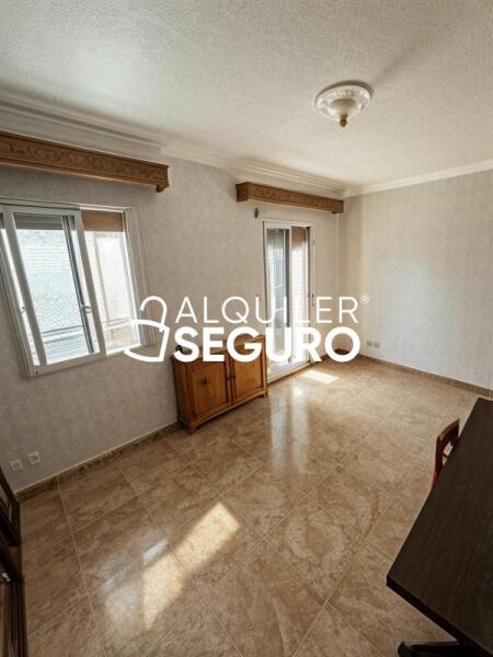 Inmueble en Calle Alejandro Moran, MADRID