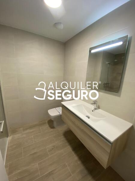 Inmueble en Avenida aguas vivas, GUADALAJARA