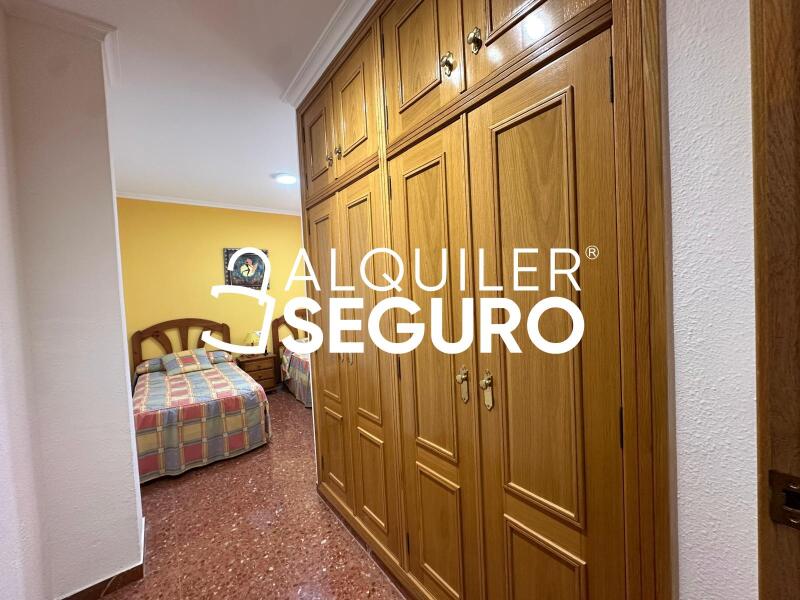 Piso en Calle Doctor Lanuza, CHIVA VALENCIA