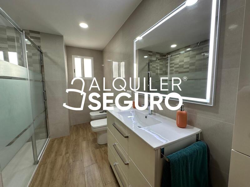 Piso en Calle Doctor Lanuza, CHIVA VALENCIA