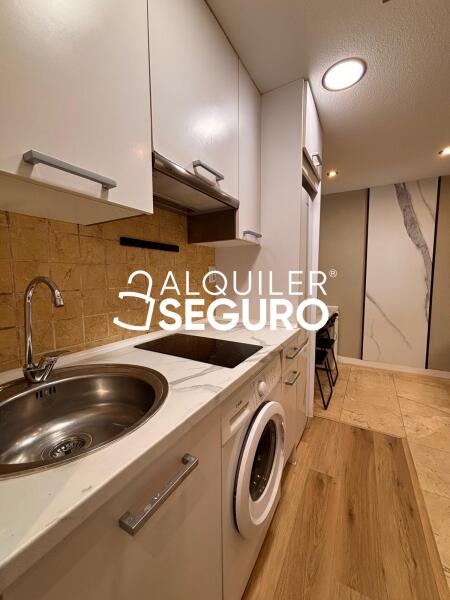 Inmueble en Calle del Monte Perdido, MADRID