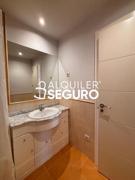 Inmueble en Calle de Uceda, MADRID