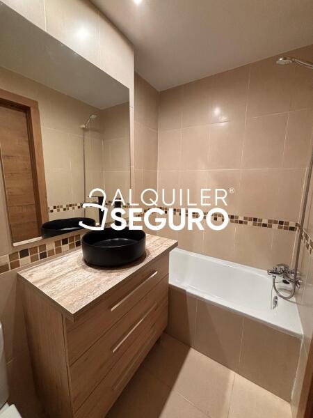 Inmueble en Calle de Uceda, MADRID