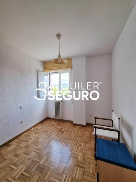 Piso en Calle Antílope , GUADARRAMA MADRID