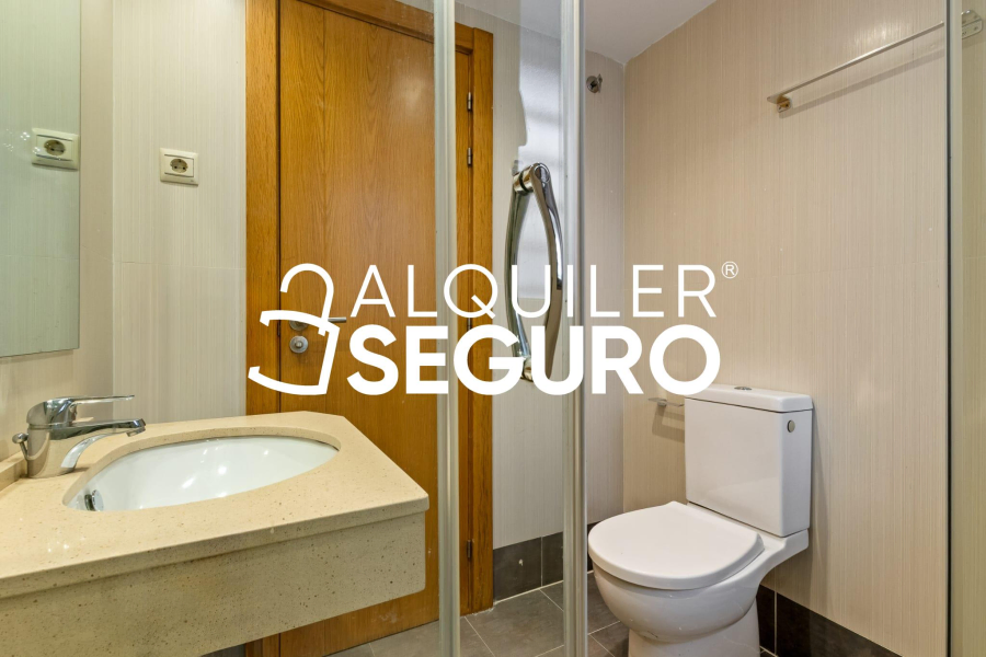 Inmueble en Calle Armegual de la Mota , MÁLAGA