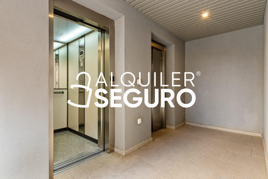 Inmueble en Calle Armegual de la Mota , MÁLAGA