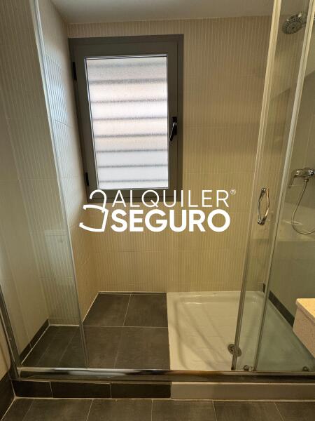 Piso en Calle Armegual de la Mota , MÁLAGA MÁLAGA