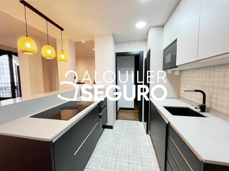Inmueble en Calle San Bernardo, MADRID