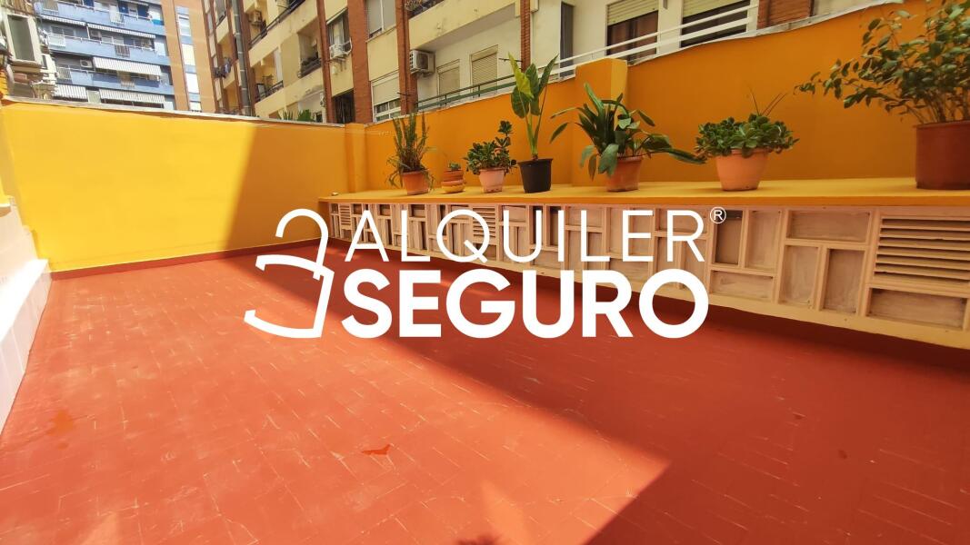 Inmueble en Avenida Tres Cruces, VALENCIA