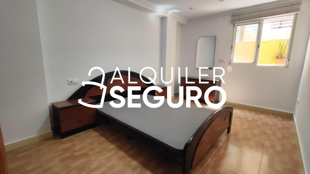 Inmueble en Avenida Tres Cruces, VALENCIA