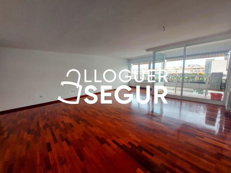 Inmueble en Calle de Sabino Arana , BARCELONA