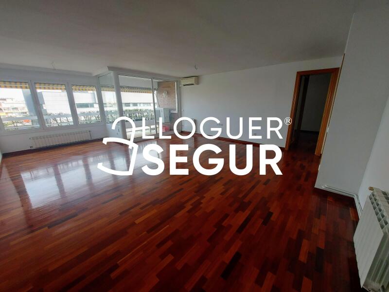 Inmueble en Calle de Sabino Arana , BARCELONA