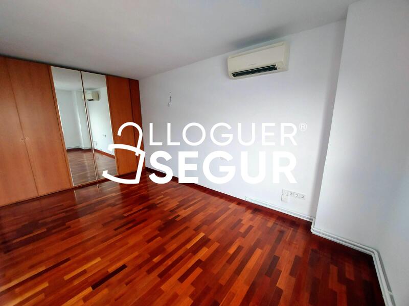 Inmueble en Calle de Sabino Arana , BARCELONA