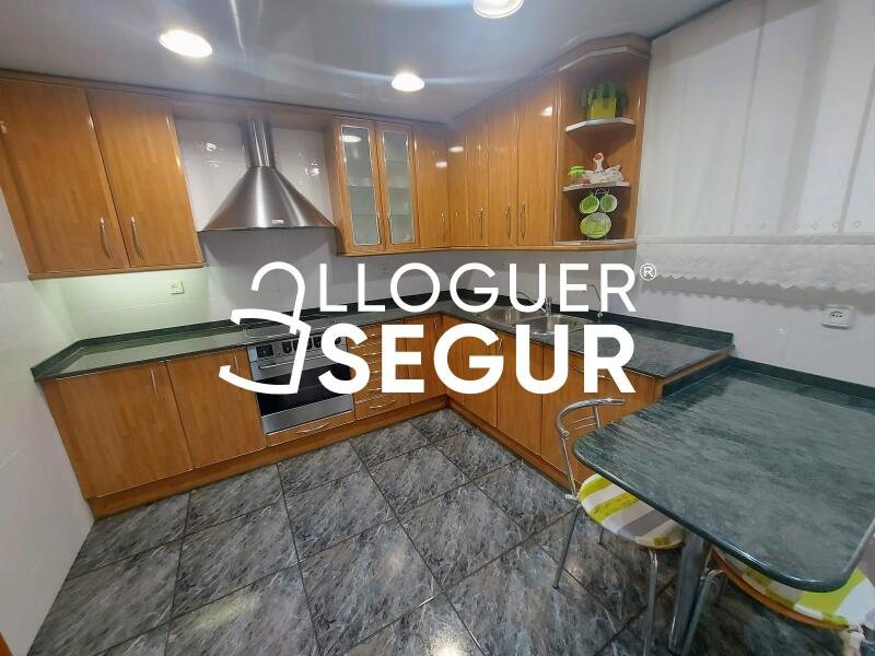 Inmueble en Calle de Sabino Arana , BARCELONA