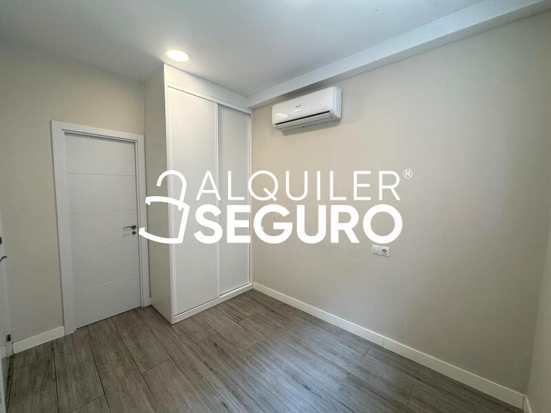 Inmueble en Calle Luis Vives, MADRID