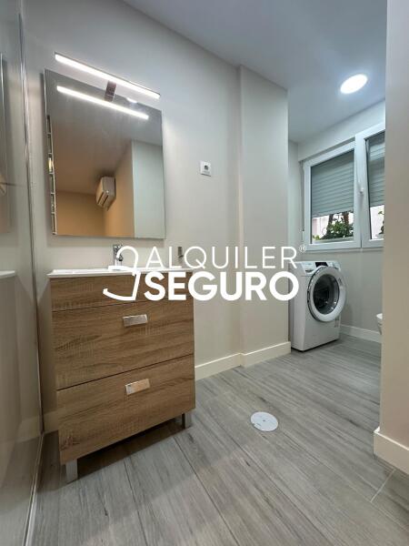 Inmueble en Calle Luis Vives, MADRID