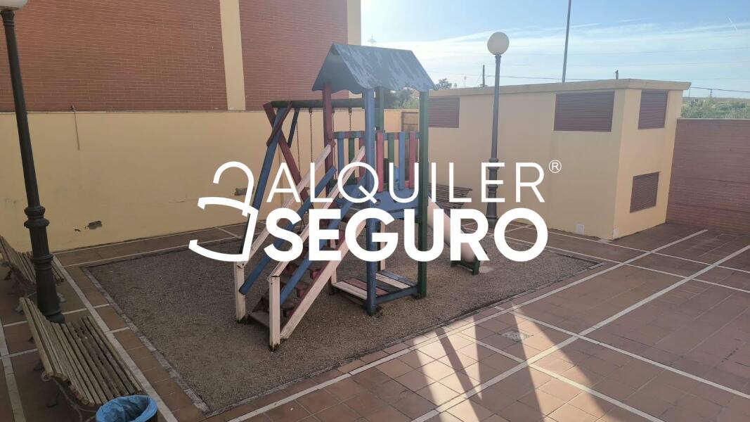 Inmueble en Pasaje Corona Austral, SEVILLA