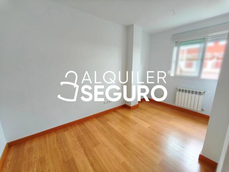 Inmueble en Avenida del Cantábrico, MADRID