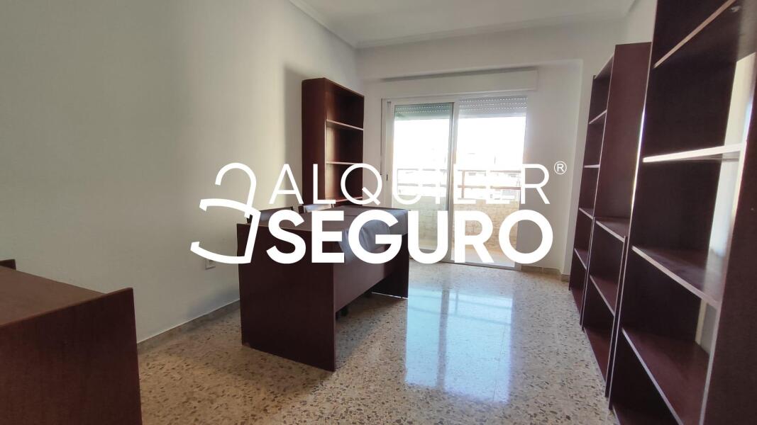 Inmueble en Calle Río  Escalona , VALENCIA