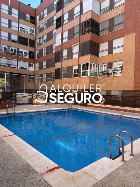 Inmueble en Calle Pegaso, MADRID