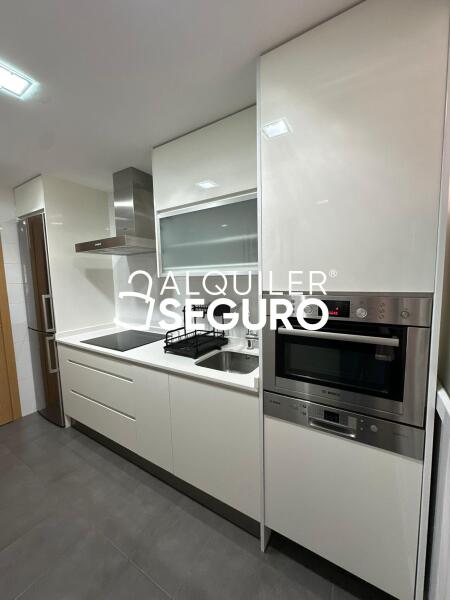 Inmueble en Calle Pegaso, MADRID