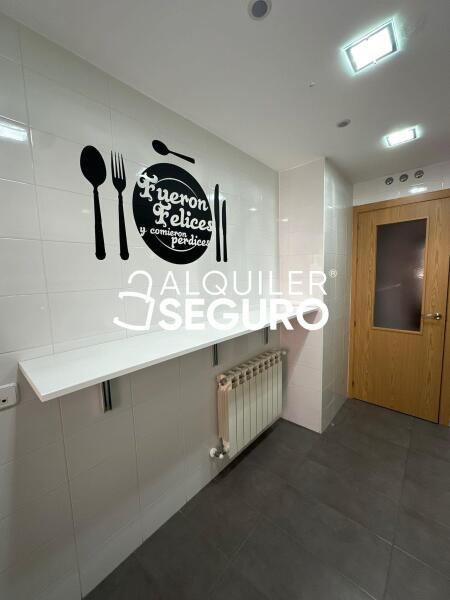 Inmueble en Calle Pegaso, MADRID