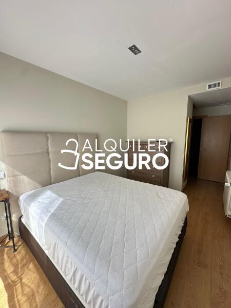 Inmueble en Calle Pegaso, MADRID