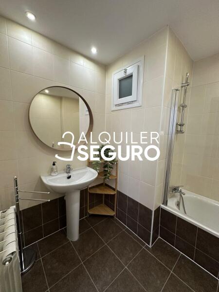 Inmueble en Calle Pegaso, MADRID