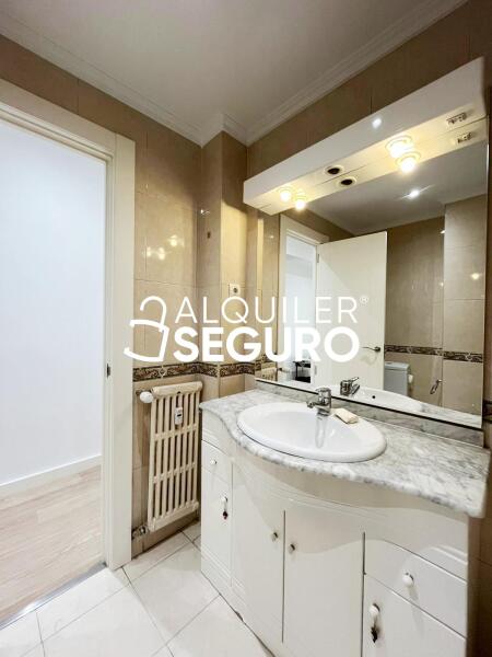 Inmueble en Calle de Agustín de Foxá, MADRID
