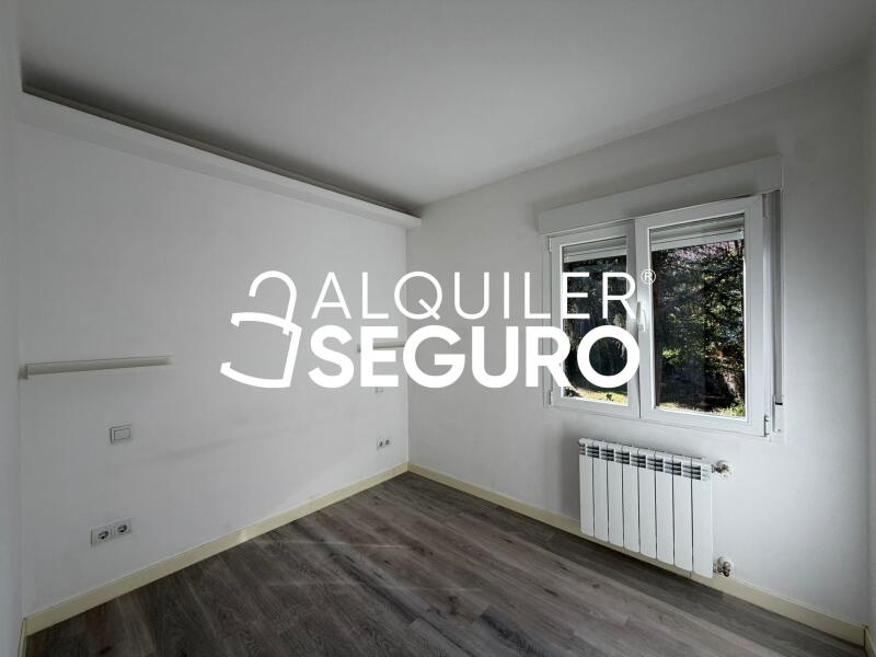 Inmueble en Calle Pozo Nuevo , MADRID