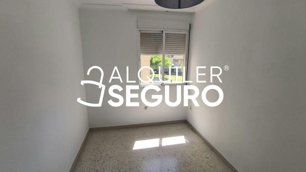 Inmueble en Calle Toledo, SEVILLA