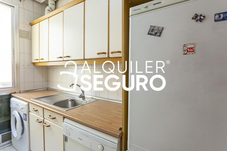 Inmueble en Calle de Guzmán el Bueno, MADRID