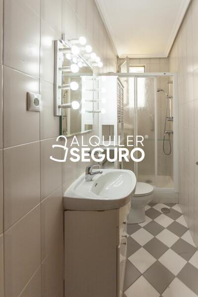 Inmueble en Calle de Guzmán el Bueno, MADRID