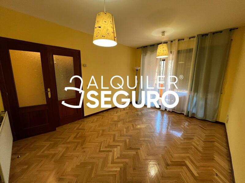 Inmueble en Plaza Sector Literatos , MADRID