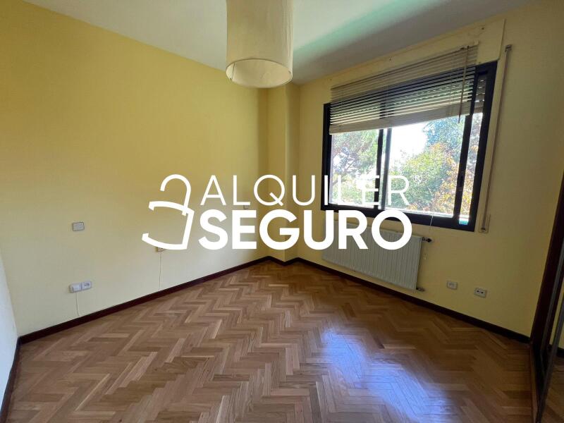 Inmueble en Plaza Sector Literatos , MADRID