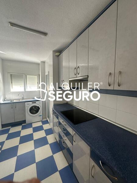 Inmueble en Calle Valdebernardo , MADRID