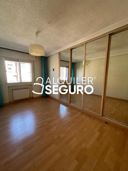 Inmueble en Via Complutense, MADRID